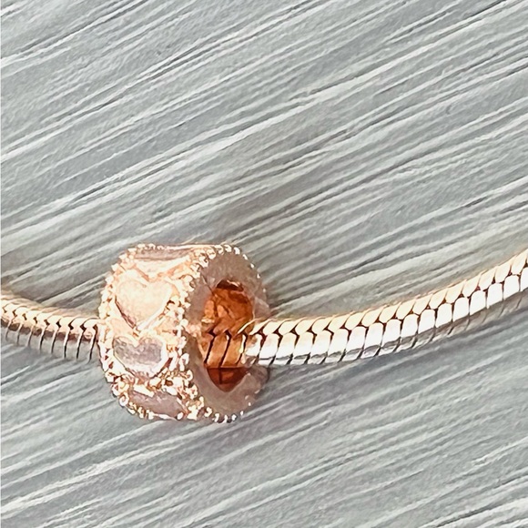 Rose Gold plated HEART Design Bracelet charm - Picture 4 of 5